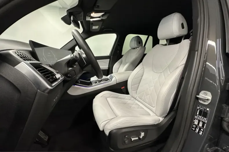 BMW X5 (Seria X) din 2025 cu 6.305 km - oferta BMW232996 - foto 9