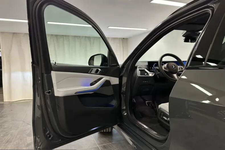 BMW X5 (Seria X) din 2025 cu 6.305 km - oferta BMW232996 - foto 14