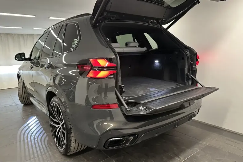 BMW X5 (Seria X) din 2025 cu 6.305 km - oferta BMW232996 - foto 36
