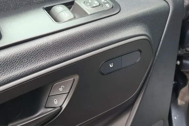 Mercedes-Benz Sprinter din 2024 cu 49.719 km - oferta MER233000 - foto 19