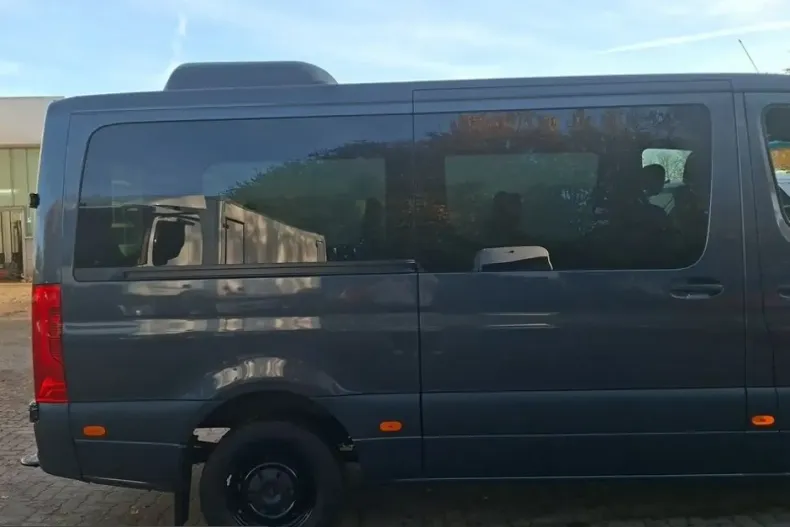 Mercedes-Benz Sprinter din 2024 cu 47.019 km - oferta MER233003 - foto 13