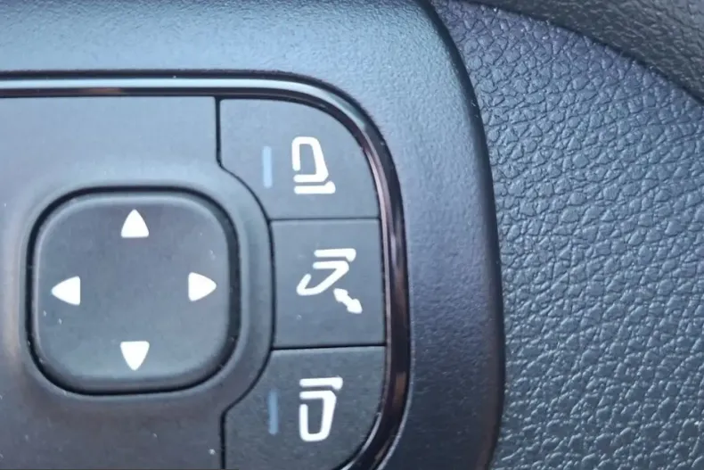 Mercedes-Benz Sprinter din 2024 cu 47.019 km - oferta MER233003 - foto 19