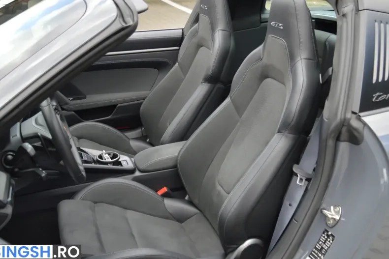 Porsche 911 din 2025 cu 13.000 km - oferta POR233009 - foto 8