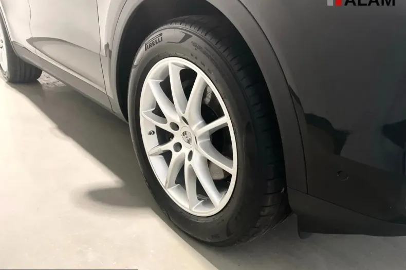 Porsche Cayenne din 2025 cu 20.000 km - oferta POR233023 - foto 7