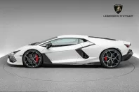 Lamborghini Revuelto din 2024 cu 9.300 km - oferta LAM233024 - foto 3