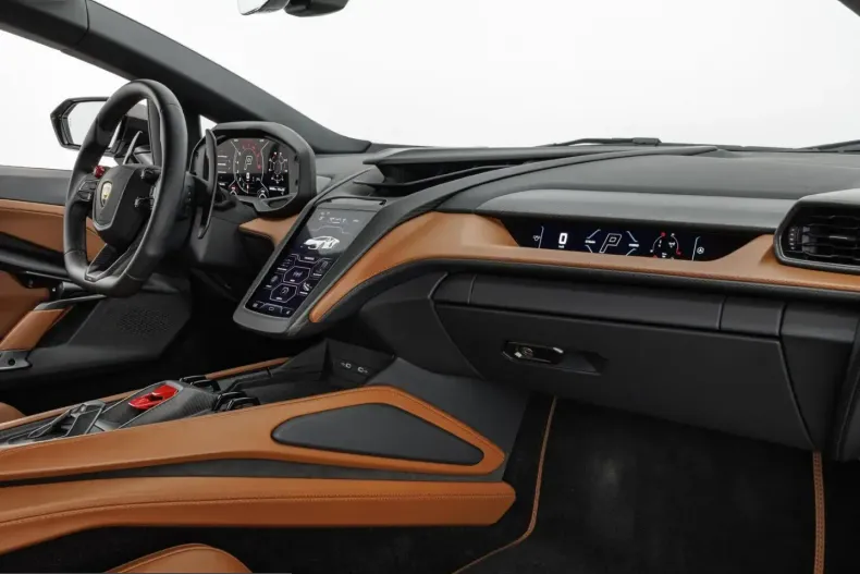 Lamborghini Revuelto din 2024 cu 9.300 km - oferta LAM233024 - foto 10
