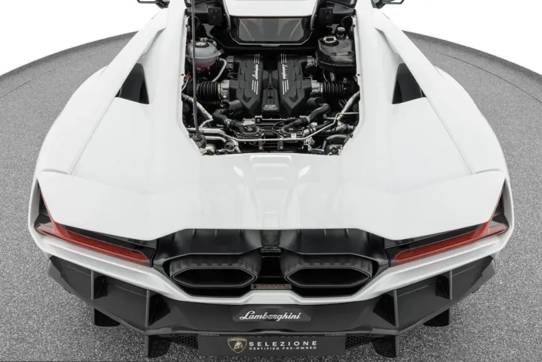 Lamborghini Revuelto din 2024 cu 9.300 km - oferta LAM233024 - foto 22