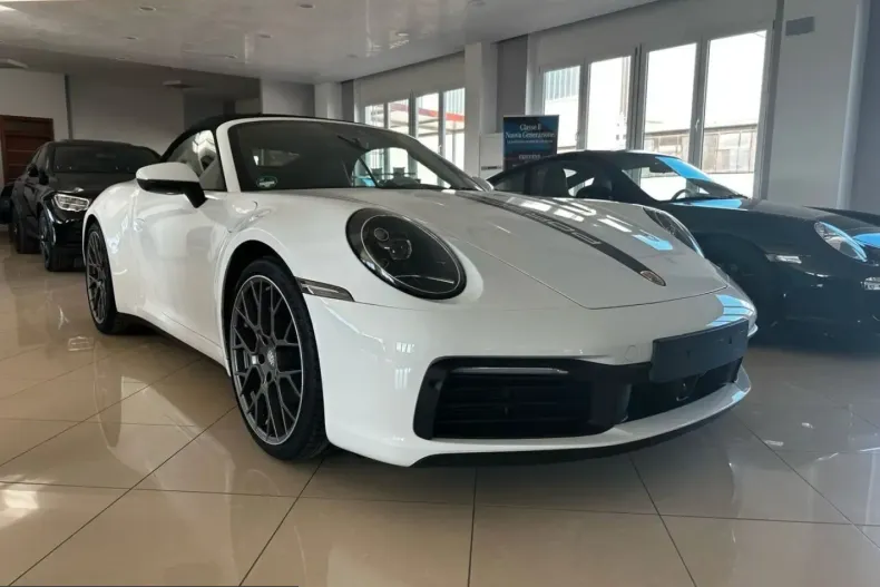Porsche 911 din 2021 cu 29.000 km - oferta POR233037 - foto 2