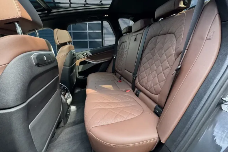 BMW X5 (Seria X) din 2024 cu 73.000 km - oferta BMW233043 - foto 8