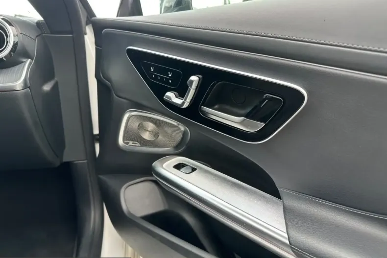 Mercedes-Benz CLE 220 (Clasa CLE) din 2024 cu 91.490 km - oferta MER233050 - foto 11