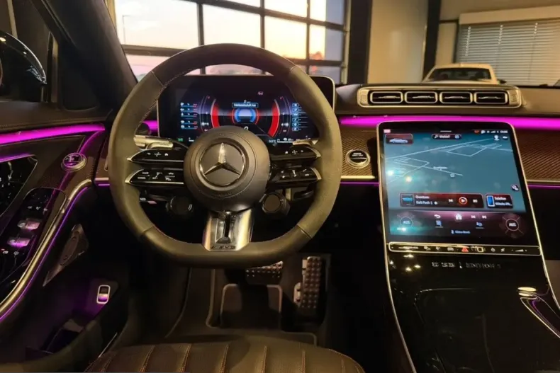 Mercedes-Benz S 63 AMG (Clasa S) din 2025 cu 10.900 km - oferta MER233055 - foto 4