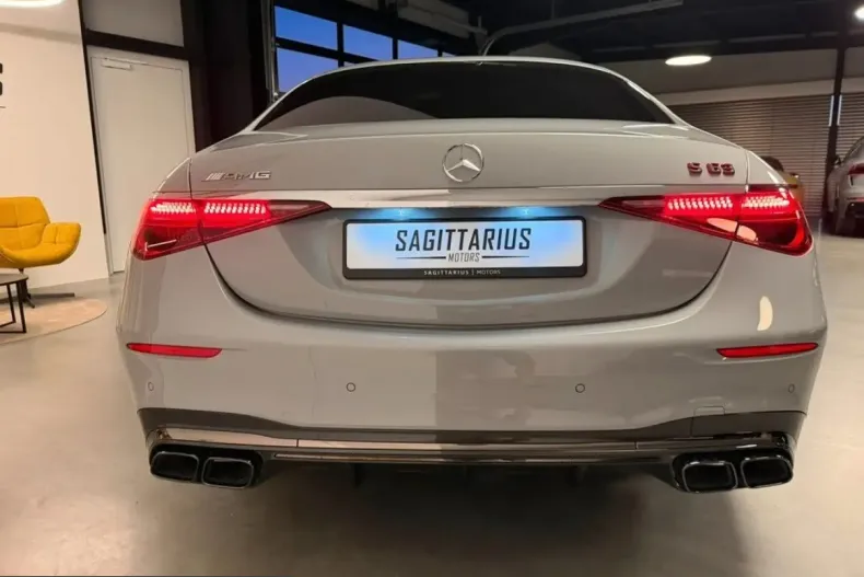 Mercedes-Benz S 63 AMG (Clasa S) din 2025 cu 10.900 km - oferta MER233055 - foto 9