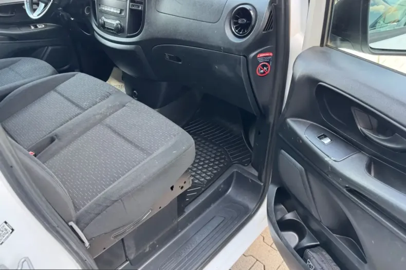 Mercedes-Benz Vito din 2021 cu 92.000 km - oferta MER233064 - foto 9