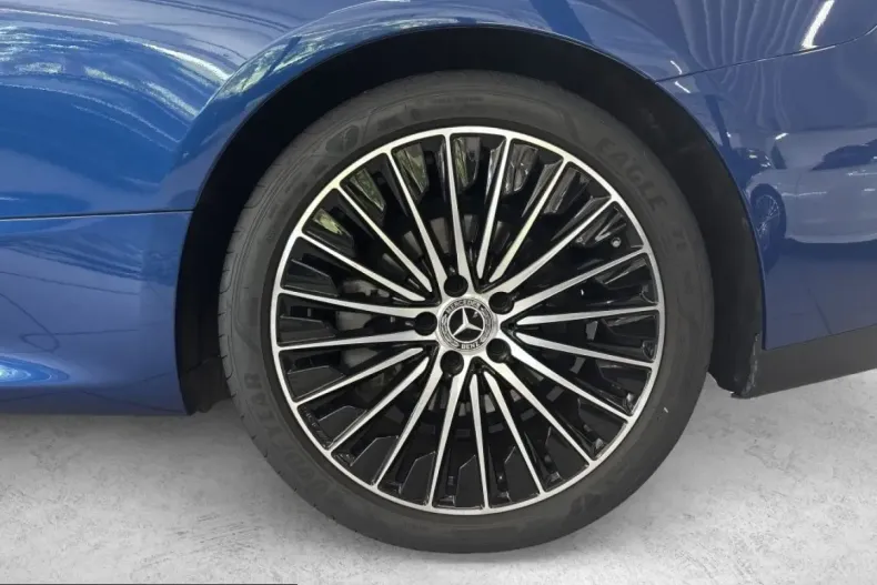 Mercedes-Benz CLE 180 (Clasa CLE) din 2025 cu 27.886 km - oferta MER233083 - foto 4