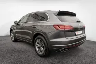 Volkswagen Touareg din 2023 cu 92.775 km - oferta VOL233088 - foto 3