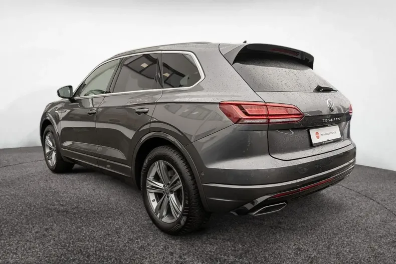 Volkswagen Touareg din 2023 cu 92.775 km - oferta VOL233088 - foto 3