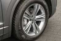 Volkswagen Touareg din 2023 cu 92.775 km - oferta VOL233088 - foto 5