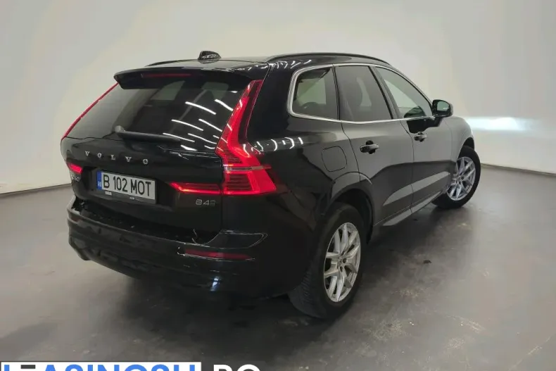 Volvo XC60 din 2023 cu 164.000 km - oferta VOL233089 - foto 2