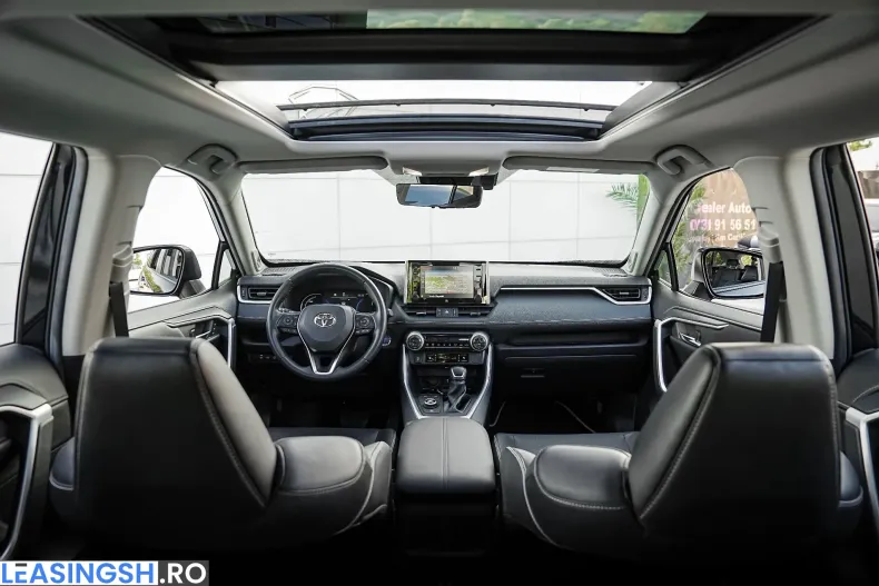 Toyota RAV4 din 2022 cu 118.950 km - oferta TOY233091 - foto 3