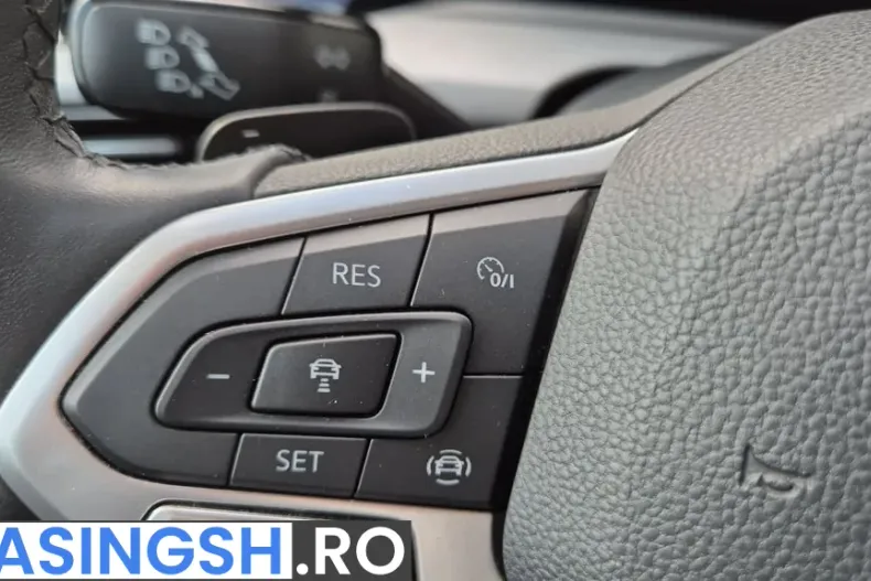 Volkswagen Golf din 2021 cu 54.650 km - oferta VOL233092 - foto 2