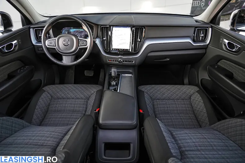 Volvo XC60 din 2022 cu 107.460 km - oferta VOL233102 - foto 8