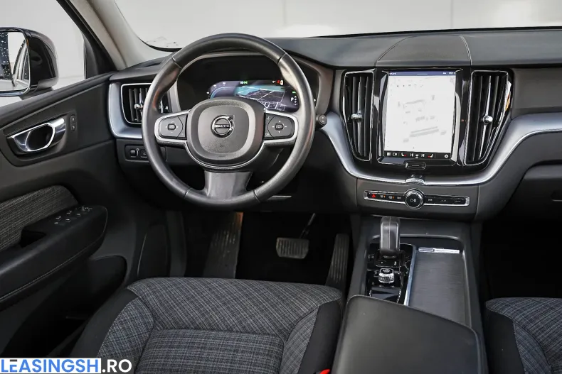 Volvo XC60 din 2022 cu 107.460 km - oferta VOL233102 - foto 9