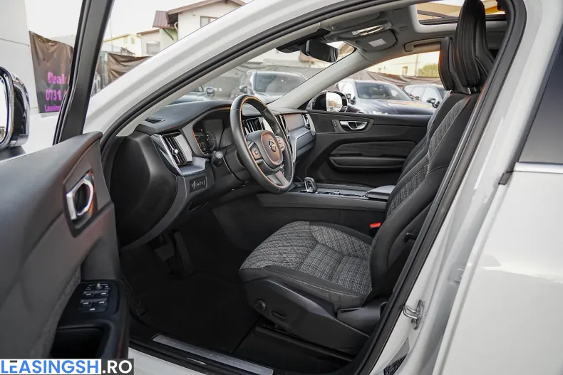 Volvo XC60 din 2022 cu 107.460 km - oferta VOL233102 - foto 15
