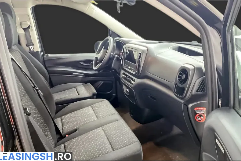 Mercedes-Benz Vito din 2025 cu 12.700 km - oferta MER233112 - foto 5