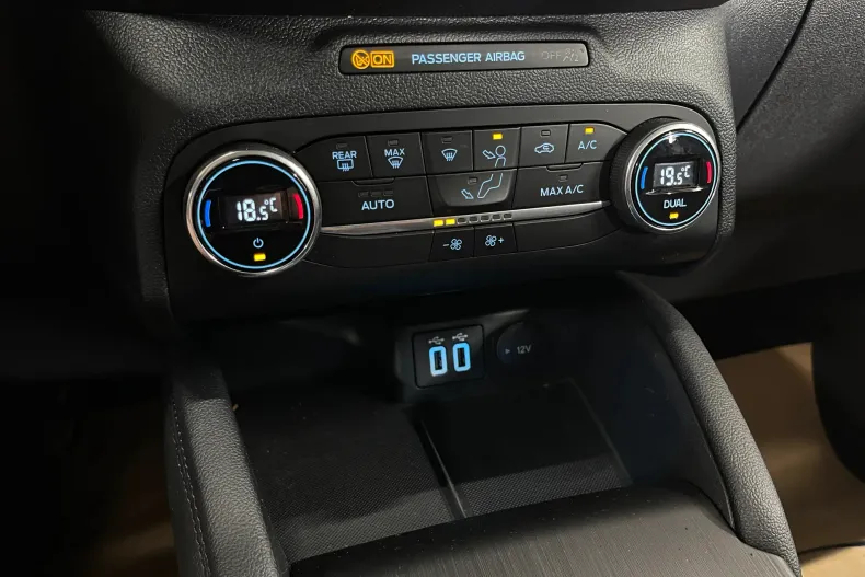 Ford Kuga din 2022 cu 67.767 km - oferta FOR233115 - foto 19