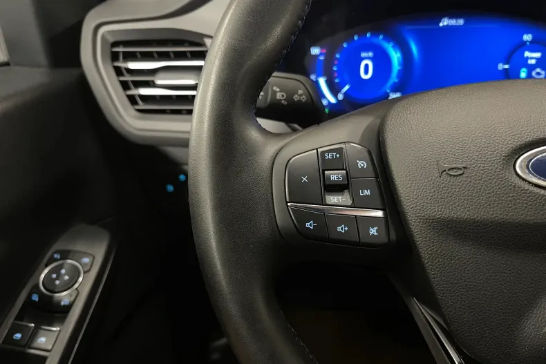 Ford Kuga din 2022 cu 67.767 km - oferta FOR233115 - foto 21
