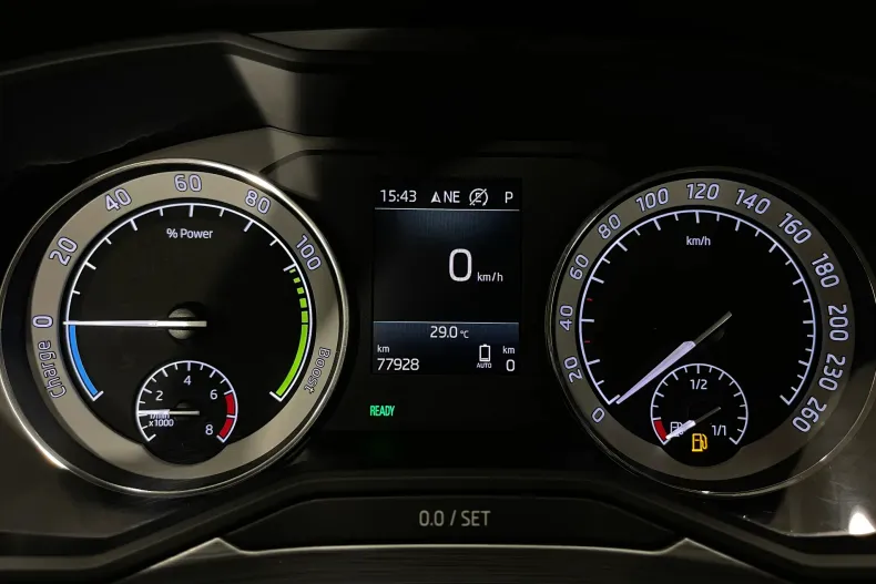 Skoda Superb din 2020 cu 77.928 km - oferta SKO233118 - foto 27