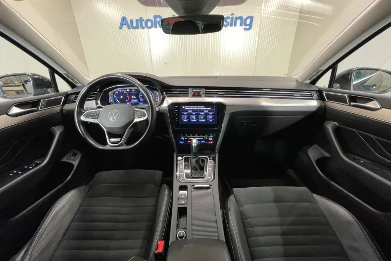 Volkswagen Passat din 2021 cu 145.094 km - oferta VOL233122 - foto 7