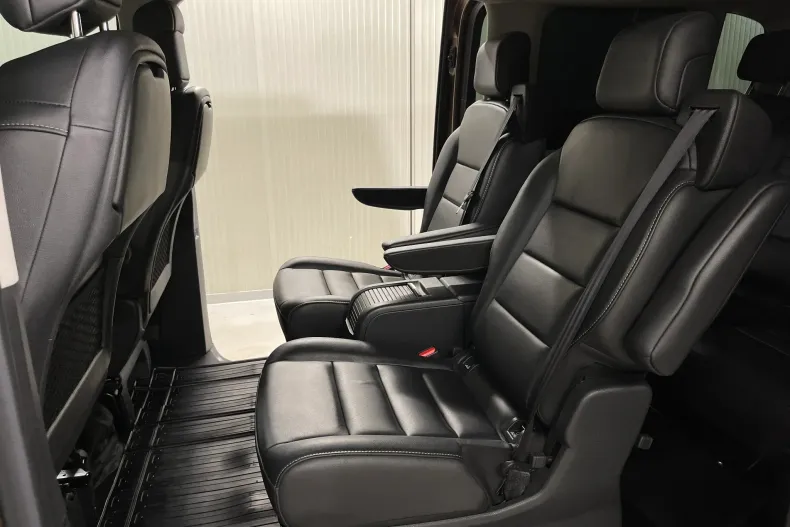 Toyota Proace din 2021 cu 41.343 km - oferta TOY233125 - foto 12
