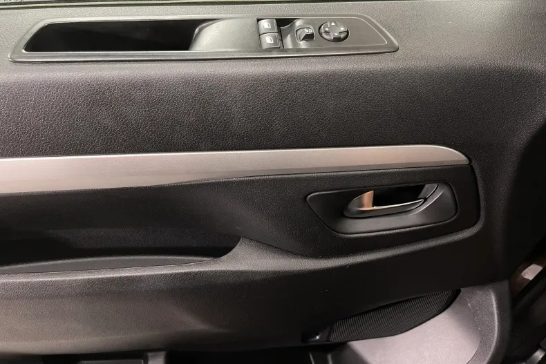 Toyota Proace din 2021 cu 41.343 km - oferta TOY233125 - foto 31