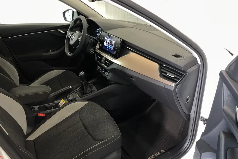 Skoda Scala din 2023 cu 81.283 km - oferta SKO233126 - foto 9