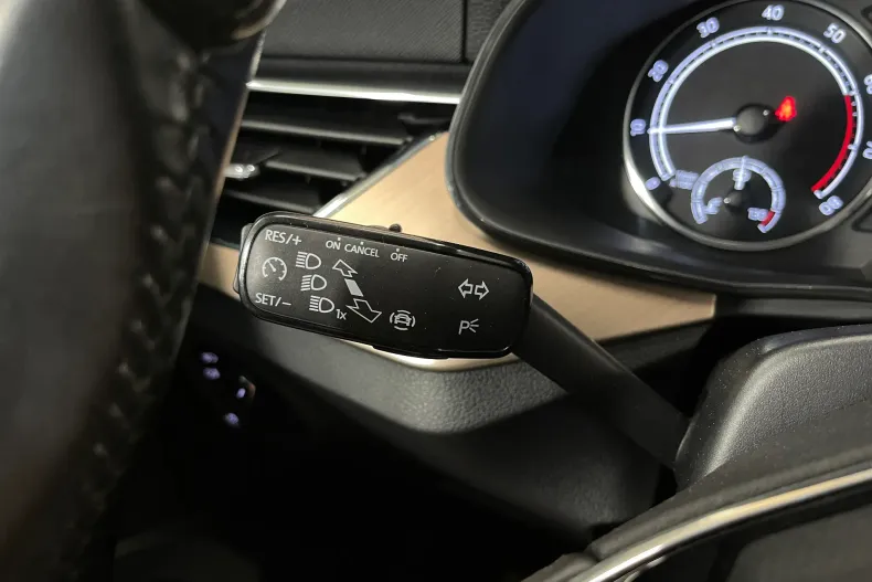 Skoda Scala din 2023 cu 81.283 km - oferta SKO233126 - foto 20