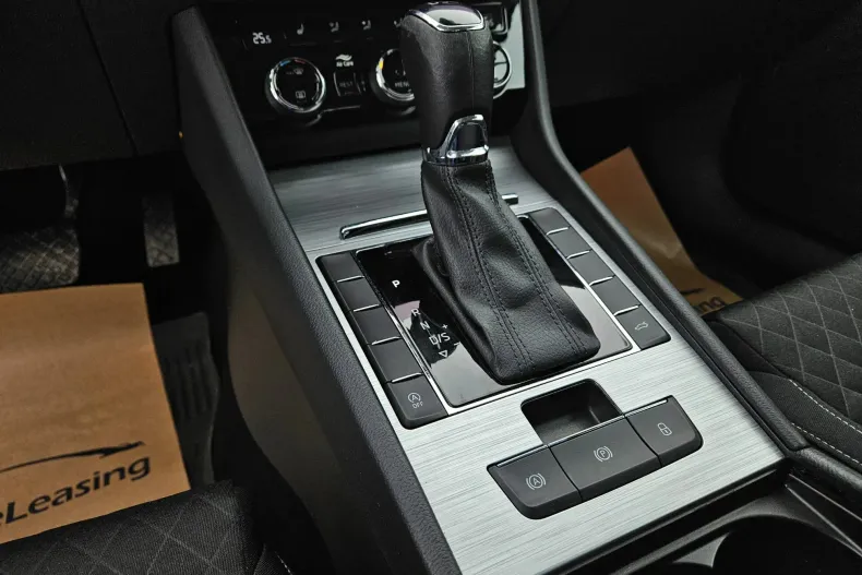 Skoda Superb din 2021 cu 142.191 km - oferta SKO233137 - foto 19