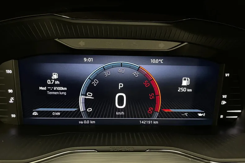 Skoda Superb din 2021 cu 142.191 km - oferta SKO233137 - foto 25