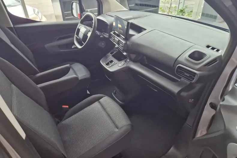 Toyota Proace din 2024 cu 300 km - oferta TOY233144 - foto 7