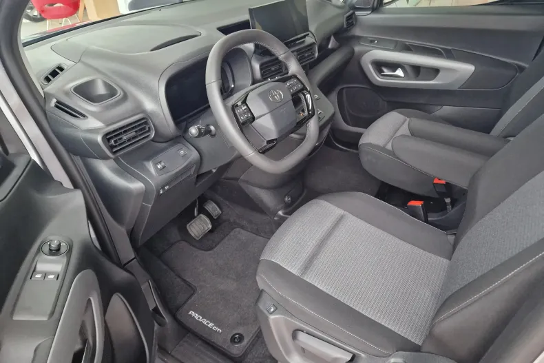 Toyota Proace din 2024 cu 300 km - oferta TOY233144 - foto 11