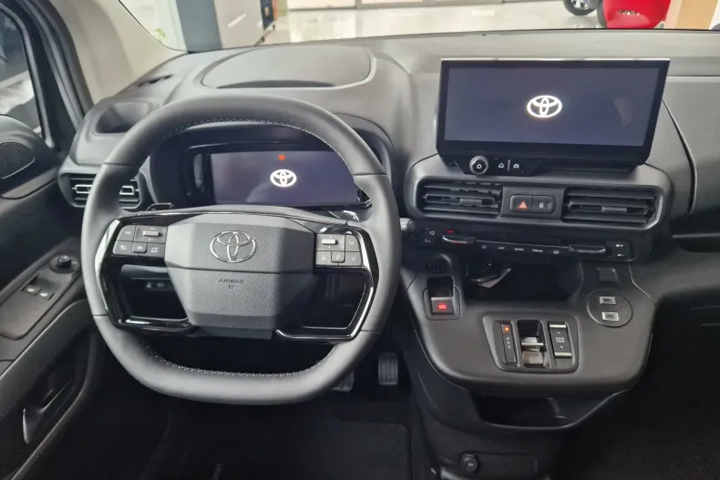 Toyota Proace din 2024 cu 300 km - oferta TOY233144 - foto 13