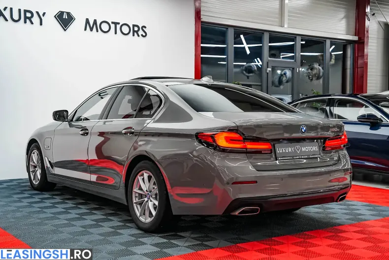 BMW 520e (Seria 5) din 2022 cu 163.000 km - oferta BMW233169 - foto 7