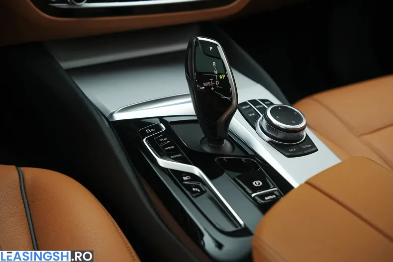 BMW 520e (Seria 5) din 2022 cu 163.000 km - oferta BMW233169 - foto 35