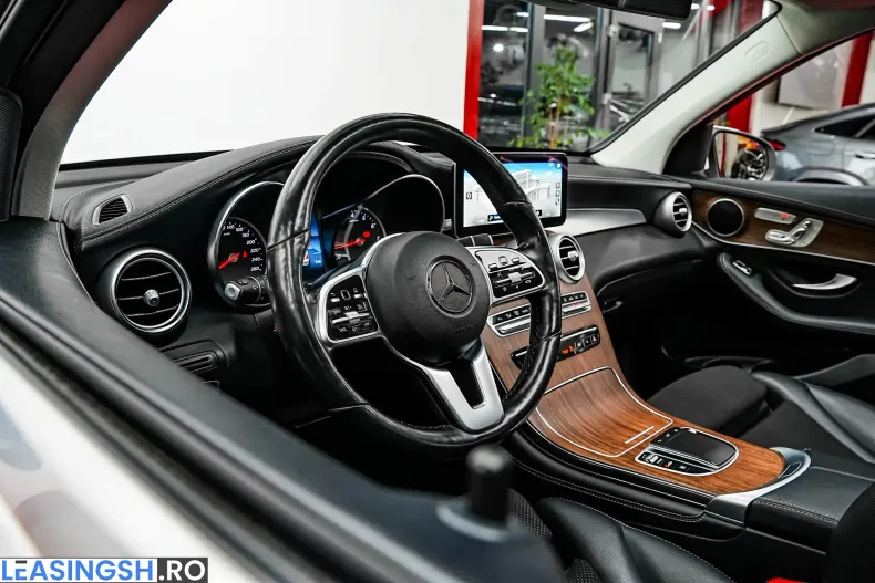 Mercedes-Benz GLC (Clasa GLC) din 2020 cu 163.000 km - oferta MER233173 - foto 5