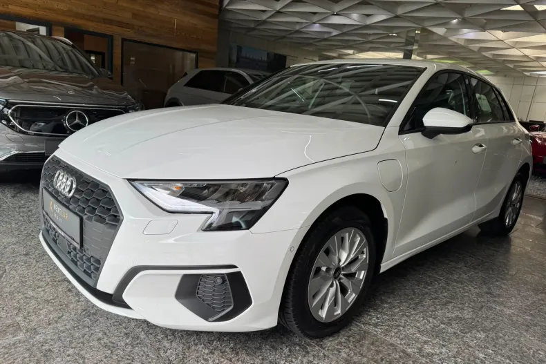 Audi A3 Sportback din 2022 cu 88.224 km - oferta AUD233177 - foto 1