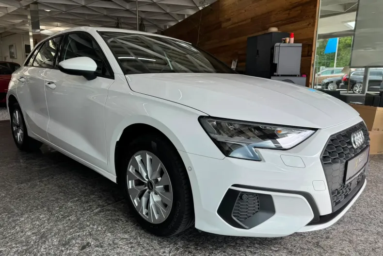 Audi A3 Sportback din 2022 cu 88.224 km - oferta AUD233177 - foto 3