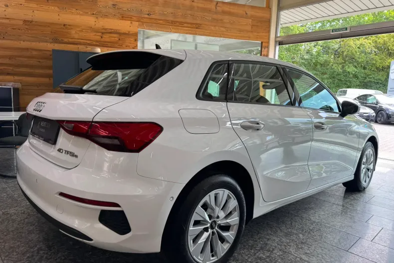 Audi A3 Sportback din 2022 cu 88.224 km - oferta AUD233177 - foto 4