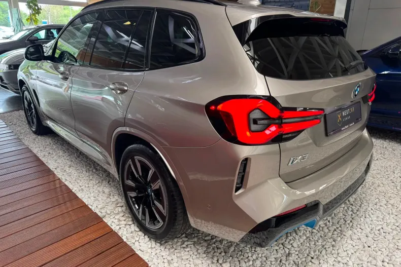 BMW iX3 (Seria X) din 2022 cu 91.795 km - oferta BMW233178 - foto 6