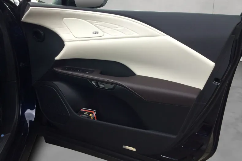 Lexus Seria RX din 2026 cu 12 km - oferta LEX233184 - foto 11