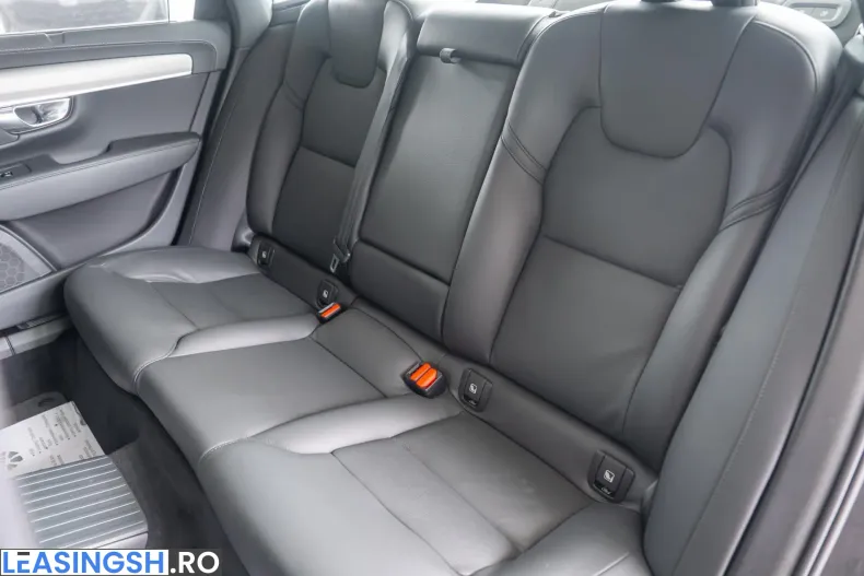 Volvo S90 din 2023 cu 51.100 km - oferta VOL233185 - foto 23